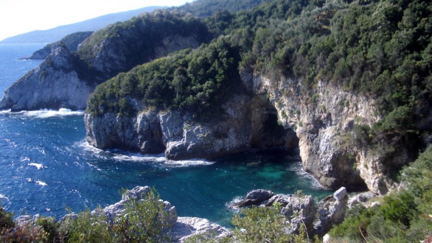 И Уорън Бъфет си купи гръцки остров